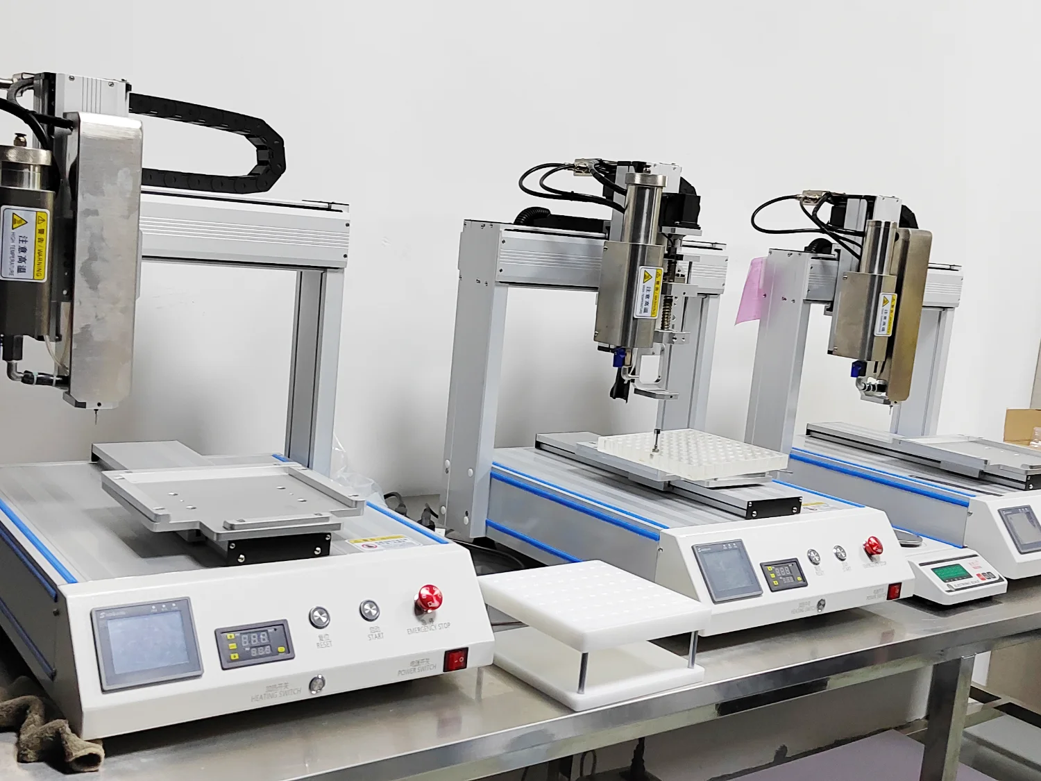 Chine Fournisseur de remplissage de cartouche d'huile de vape semi-automatique à déchets minimes