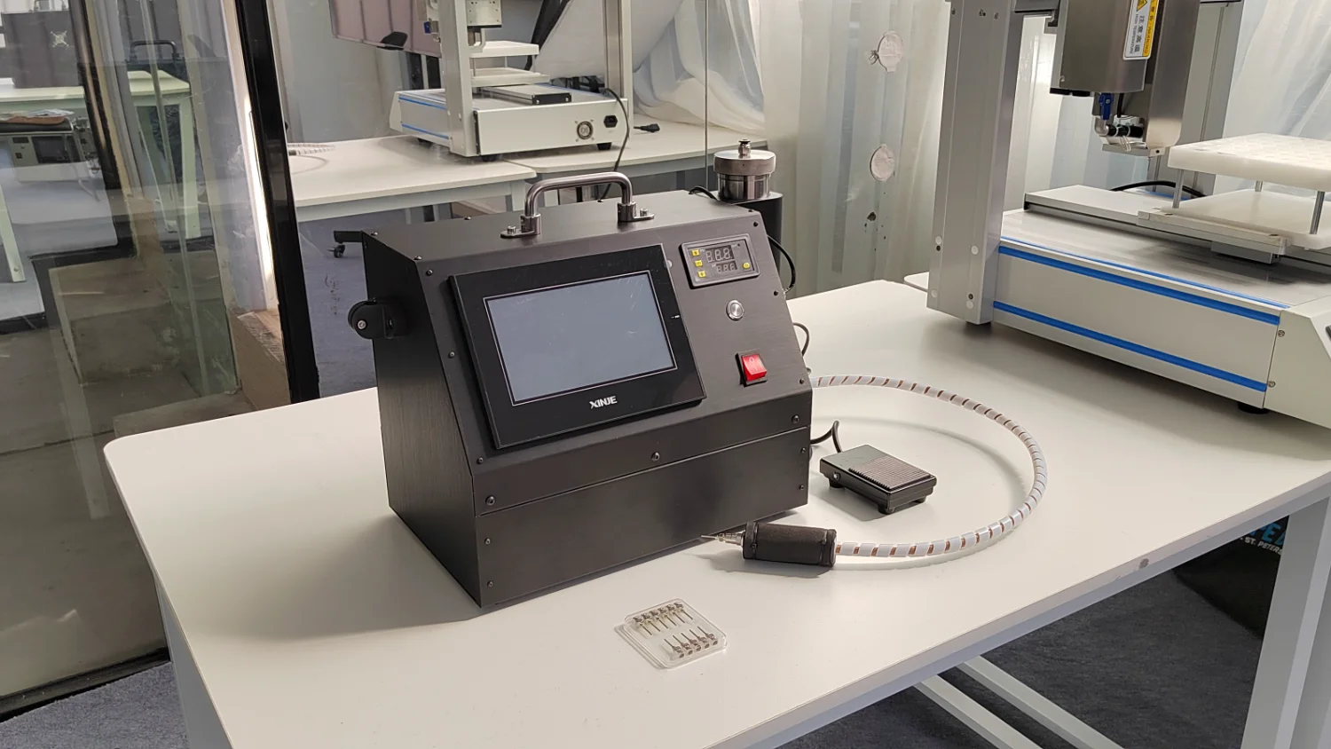 Chinese Leading wholesale automatic vape cartridge filling machine factory