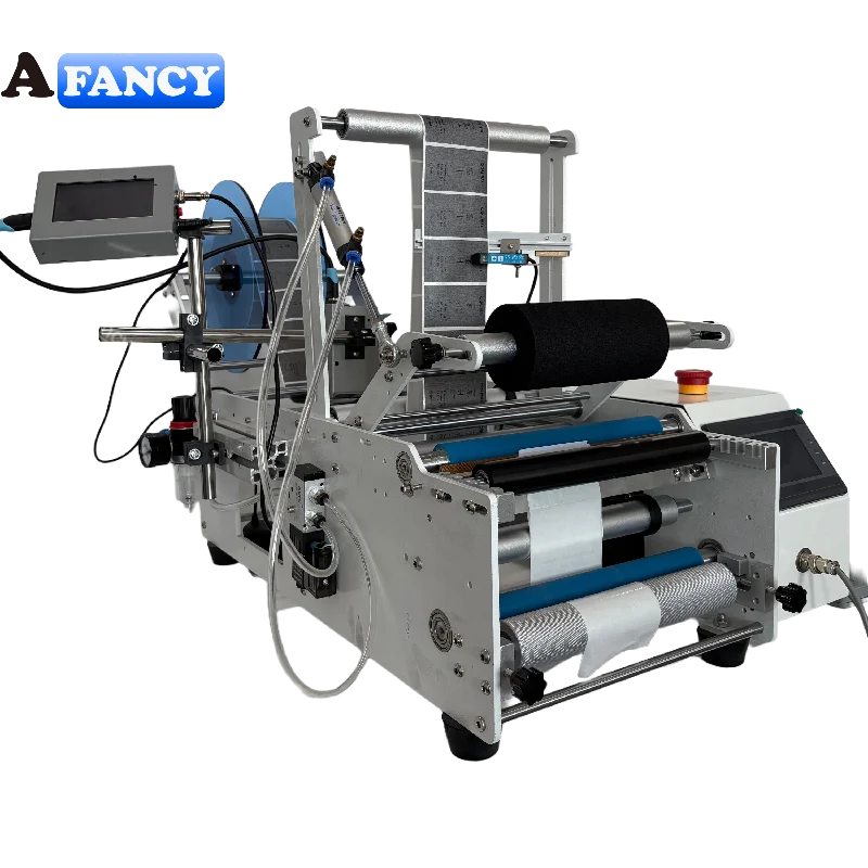 Étiqueteuse de bouteilles de concentré de cannabis CBD (9) Étiqueteuse de bouteilles de concentré de cannabis CBD (9)