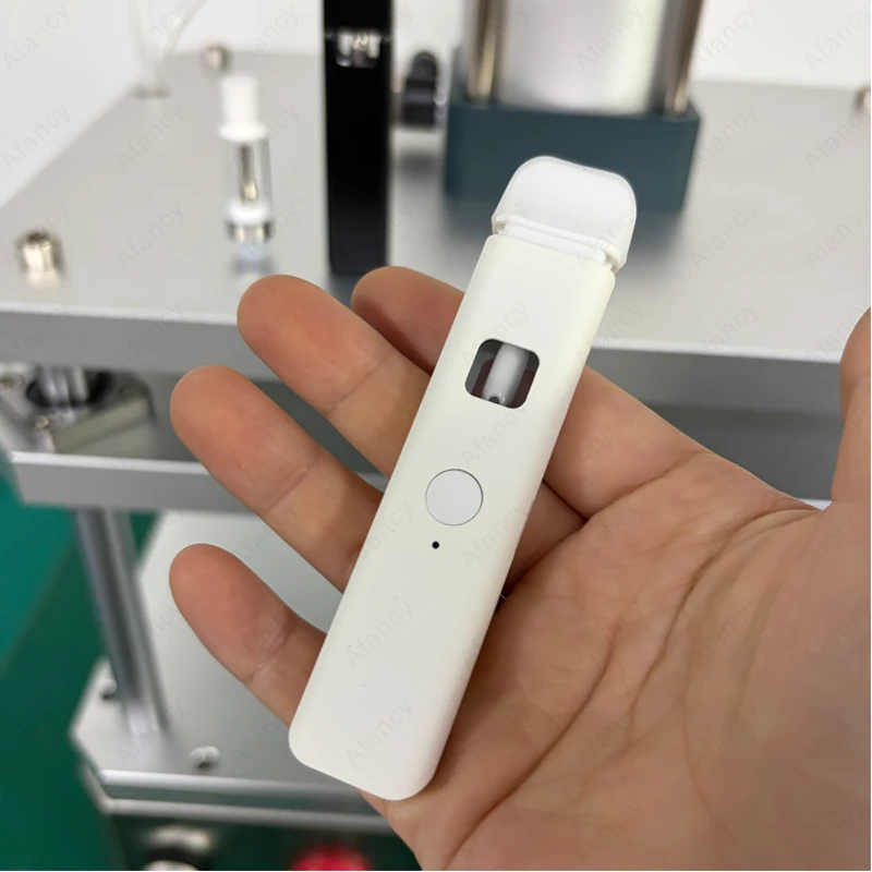 Compatible with different mouthpiece structures for cartridge capping applications