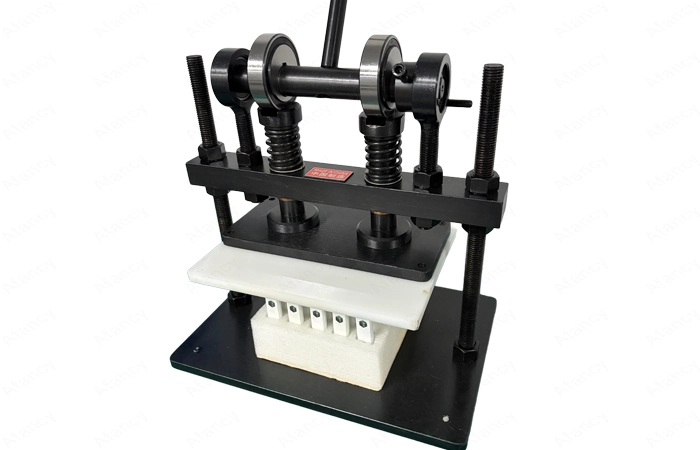 Acm 02 Plus Adjustable Capping Platform